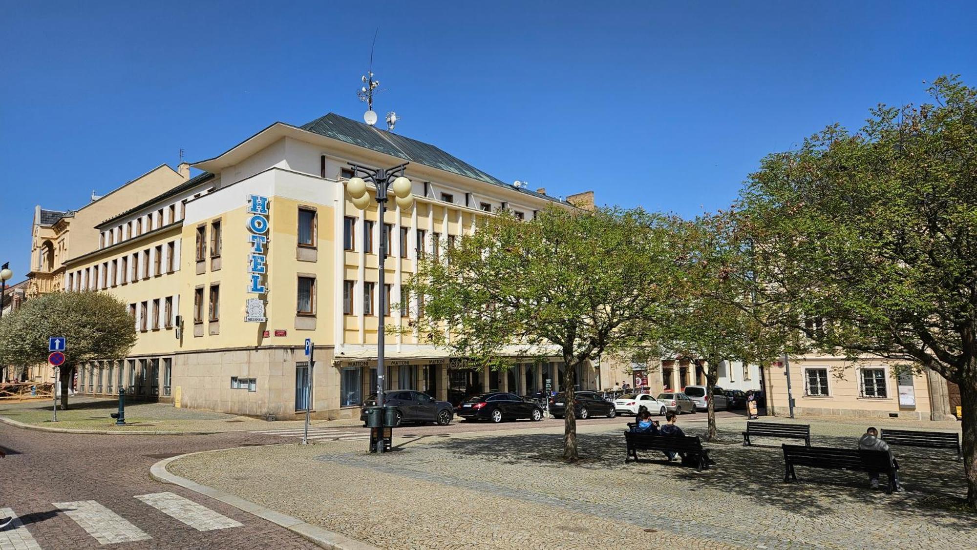 Lh Hotel Medinek Old Town Кутна-Гора Экстерьер фото
